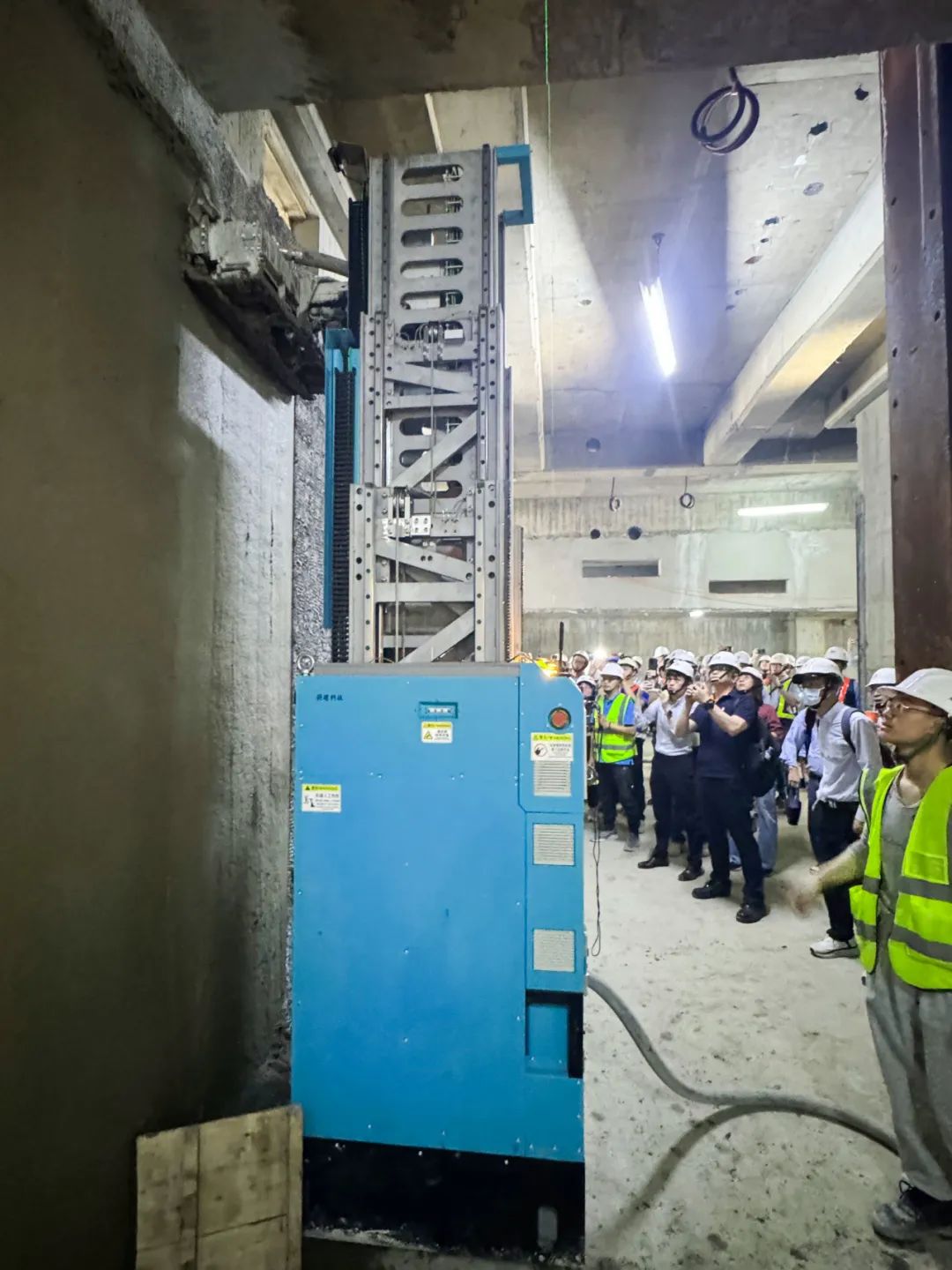 蔚建抹灰機(jī)器人驚艷臺(tái)灣省建筑界,助力智能建造工程升級(jí)(圖2) 蔚建抹灰機(jī)器人驚艷臺(tái)灣省建筑界,助力智能建造工程升級(jí)(圖2)