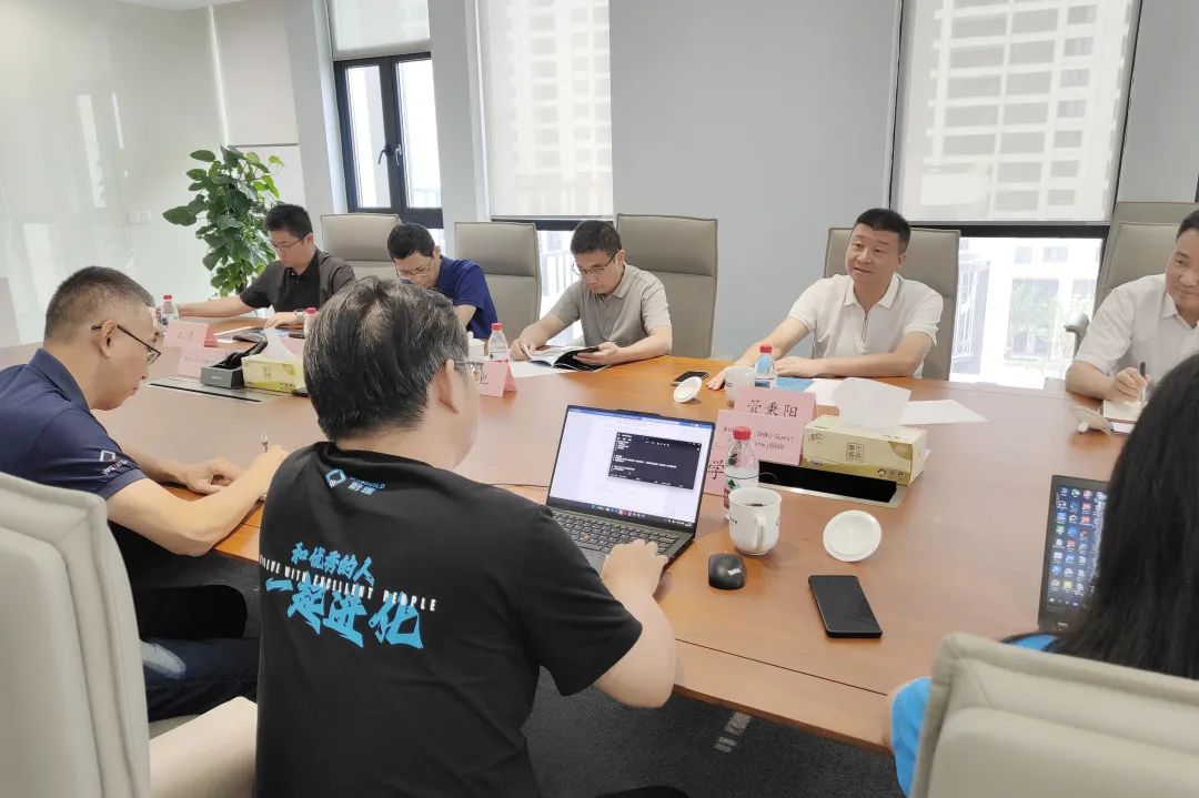 浙江臺州市建設局與上海市工程質協(xié)代表團蒞臨蔚建科技考察交流(圖5)